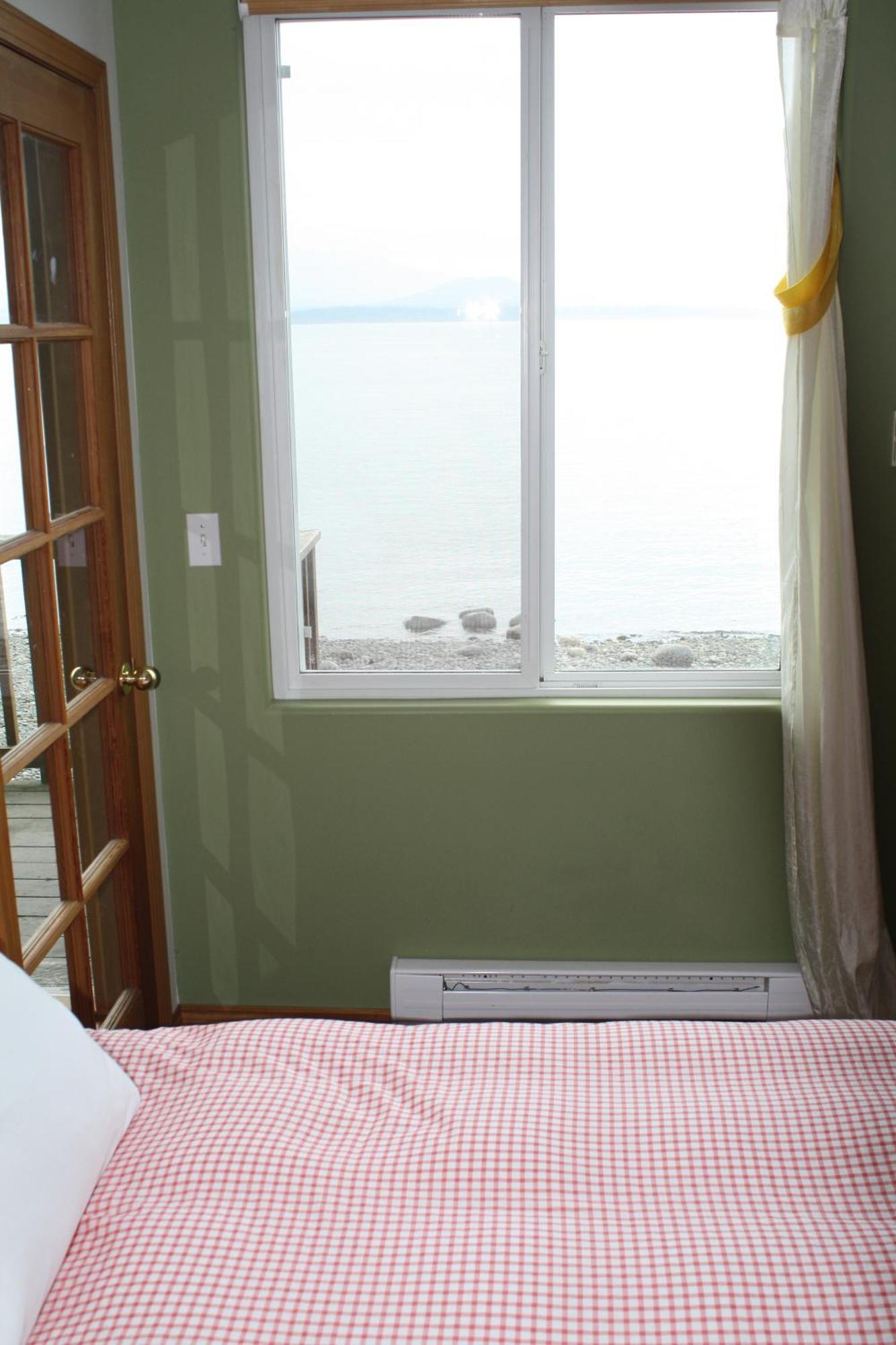 Orca Lodge Sointula Habitación foto